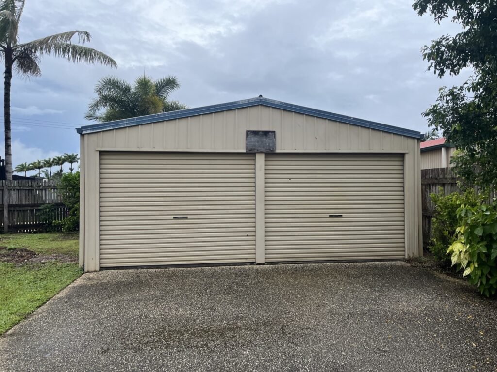 5 Chelsea Crescent, Glenella, QLD 4740 AUS