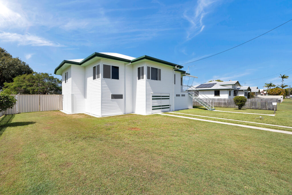 16 Howland Street, North Mackay, QLD 4740 AUS