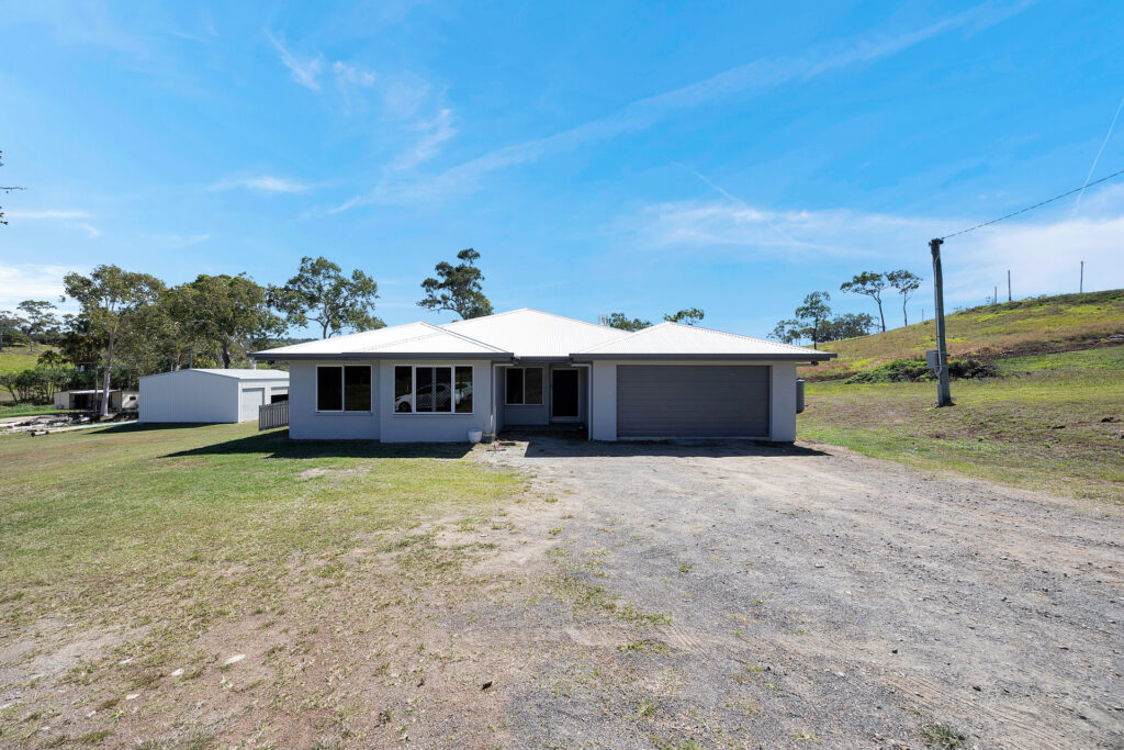 126 Moonlight Drive, Sarina, QLD 4737 AUS