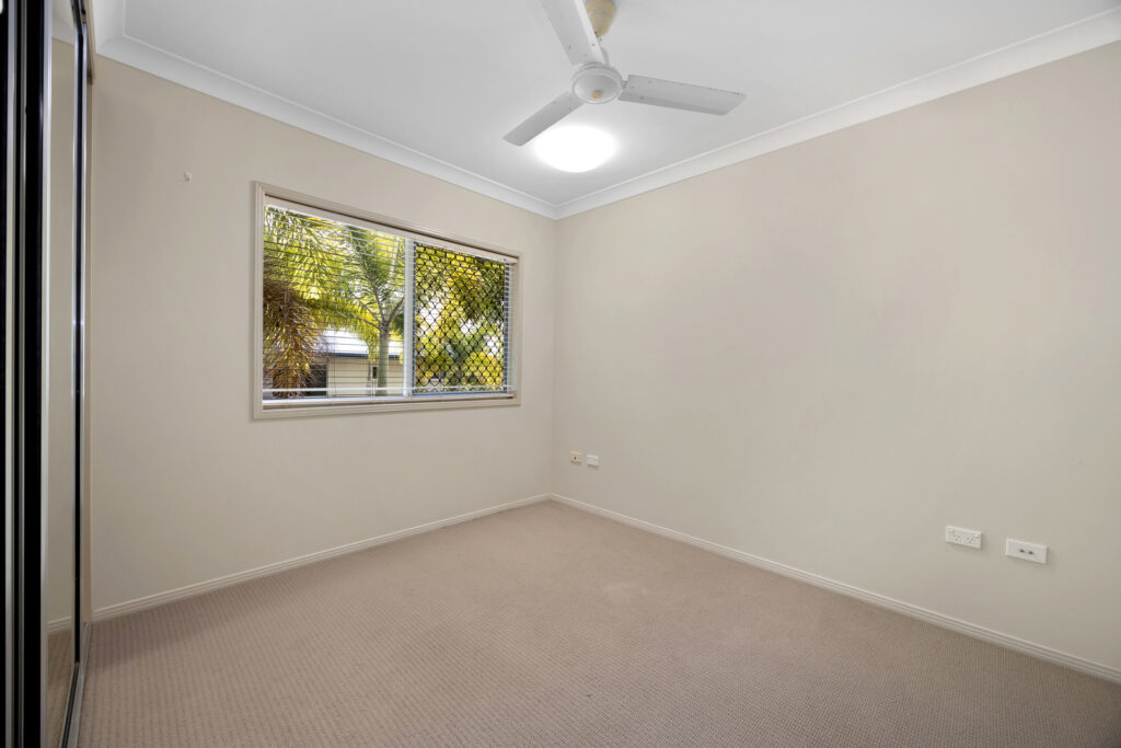 6/8 Admiral Drive, Dolphin Heads, QLD 4740 AUS