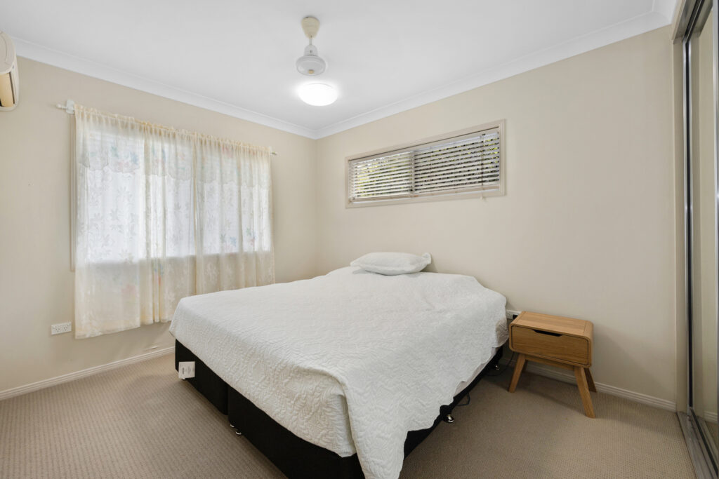 6/8 Admiral Drive, Dolphin Heads, QLD 4740 AUS