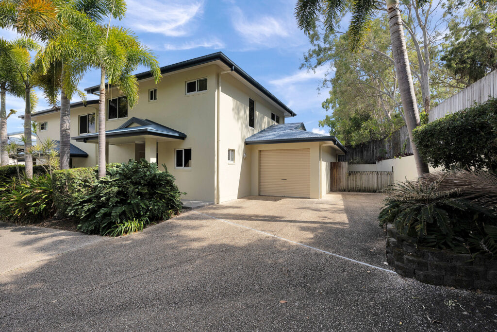 6/8 Admiral Drive, Dolphin Heads, QLD 4740 AUS