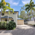 6/8 Admiral Drive, Dolphin Heads, QLD 4740 AUS