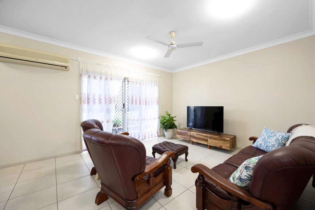 6/8 Admiral Drive, Dolphin Heads, QLD 4740 AUS