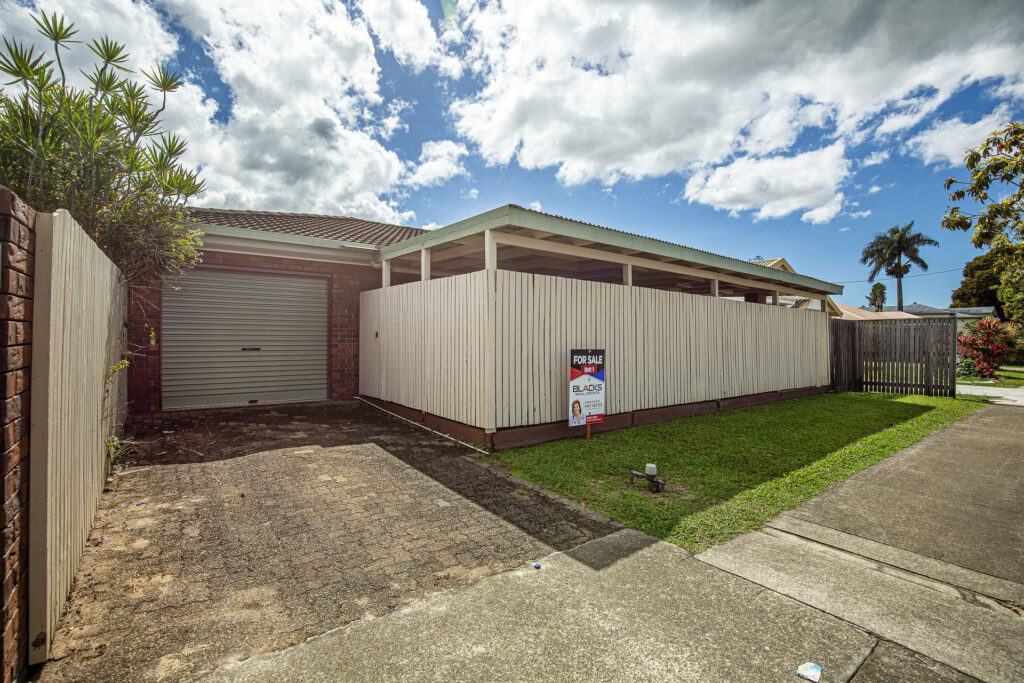 1/74 Holland Street, West Mackay, QLD 4740 AUS