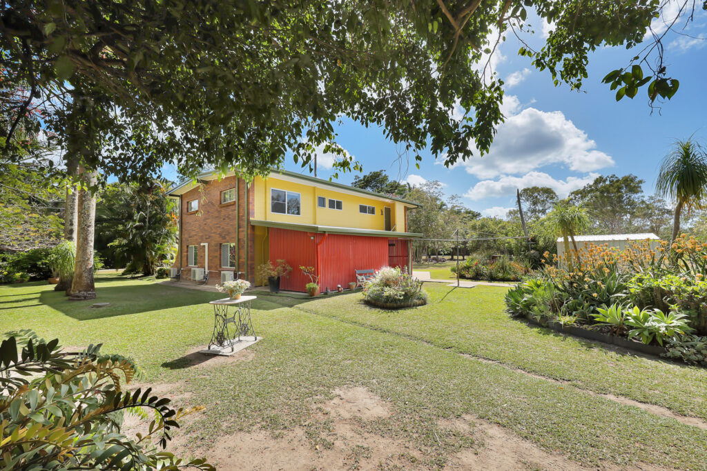 38 Muggleton Street, Sarina, QLD 4737 AUS