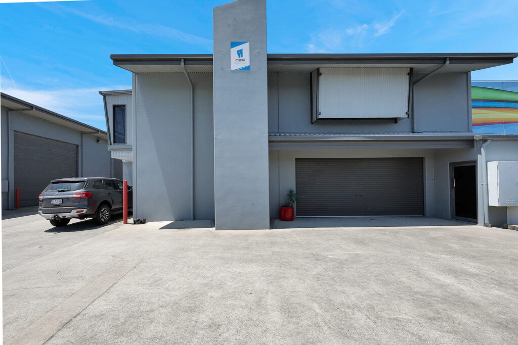 1 & 2/12 Platinum Court, Paget, QLD 4740 AUS