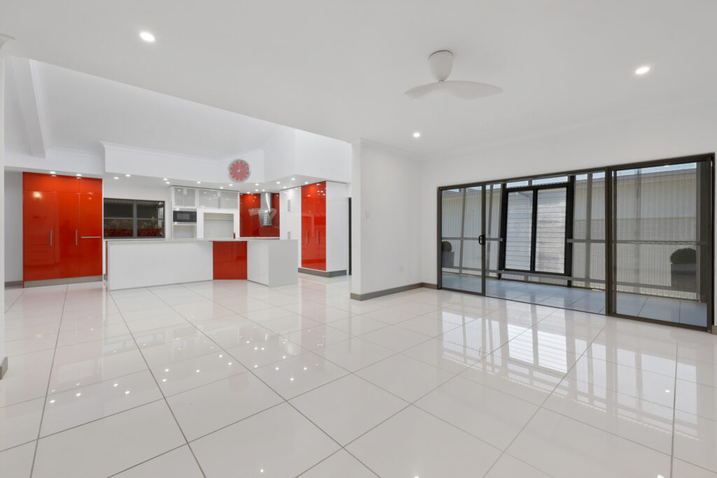 1 & 2/12 Platinum Court, Paget, QLD 4740 AUS