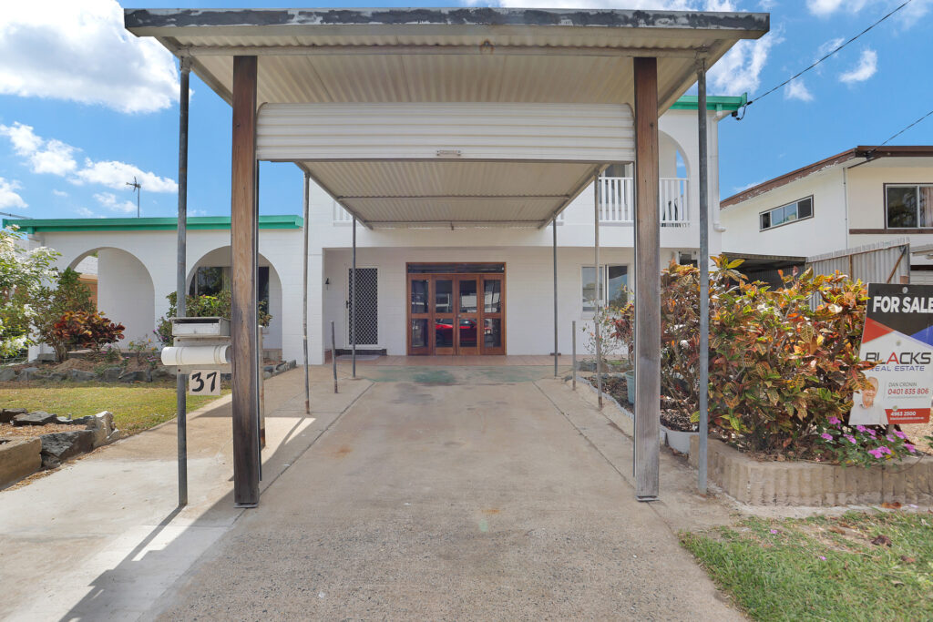 37 Mengel Street, South Mackay, QLD 4740 AUS