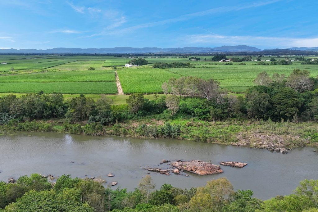 66 Mackay-Eungella Road, Alexandra, QLD 4740 AUS