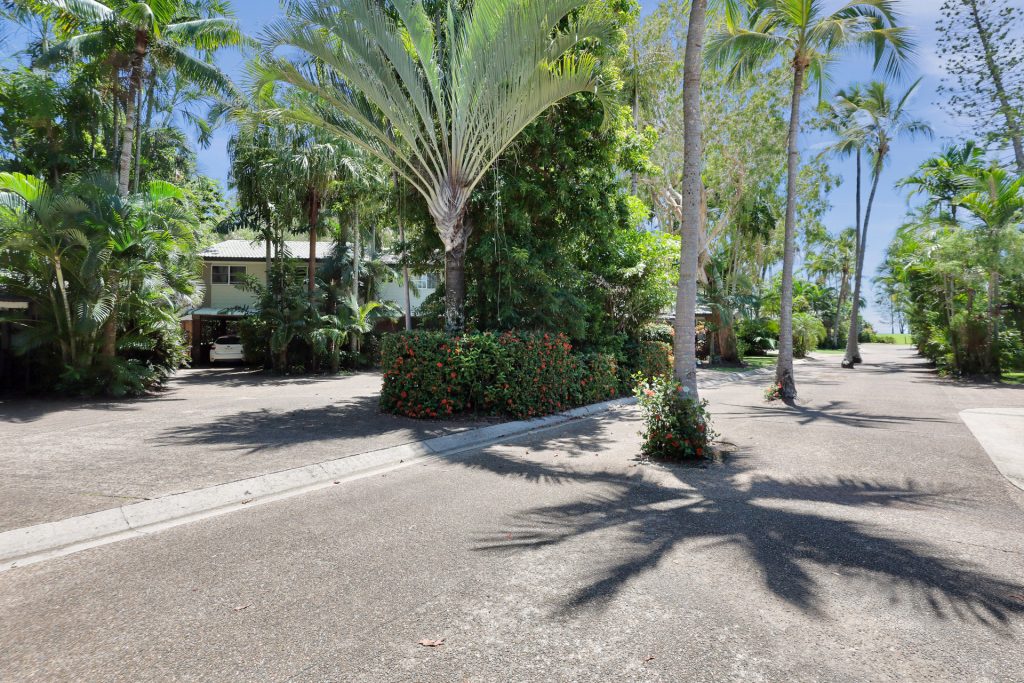 33/26 Bourke Street, Blacks Beach, QLD 4740 AUS