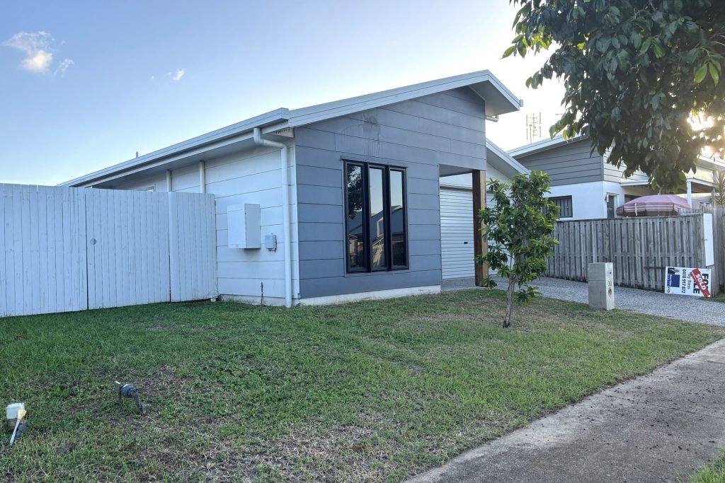 30 Whitefig Close, Andergrove, QLD 4740 AUS