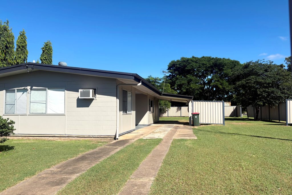 34 Beardmore Crescent, Dysart, QLD 4745 AUS