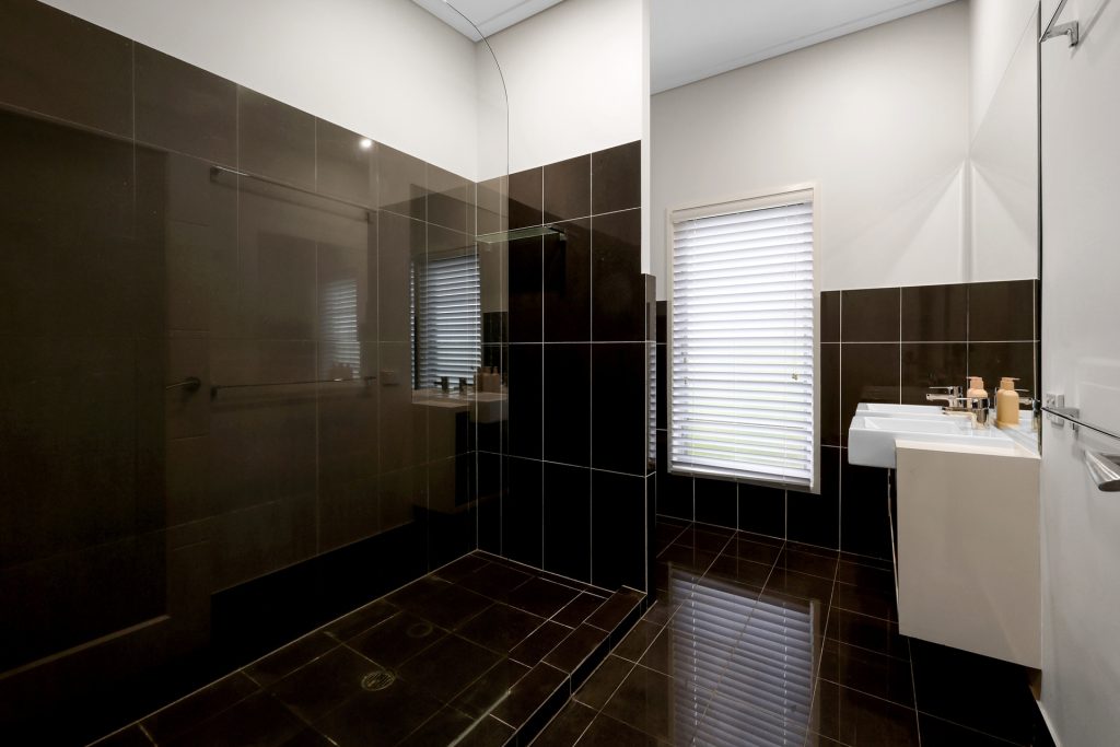 16 Cosford Drive, Eimeo, QLD 4740 AUS