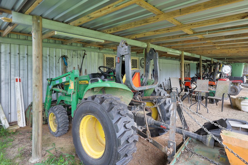 3 Clarke Range Road, Crediton, QLD 4757 AUS