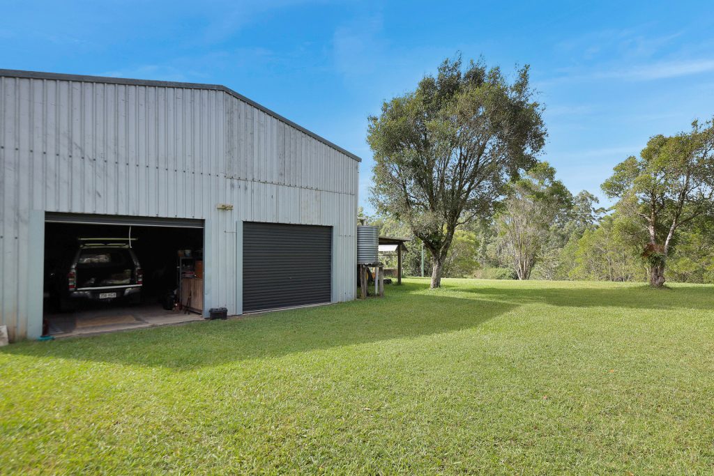 3 Clarke Range Road, Crediton, QLD 4757 AUS
