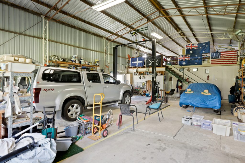 3 Clarke Range Road, Crediton, QLD 4757 AUS