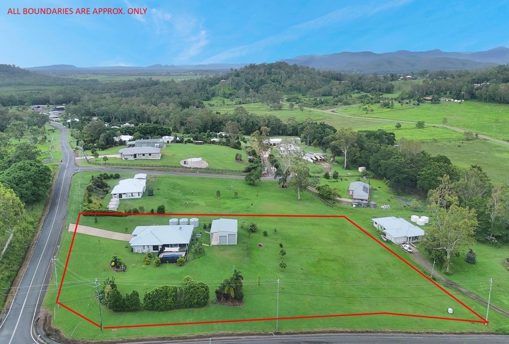 6 Panoramic Drive, Sarina, QLD 4737 AUS