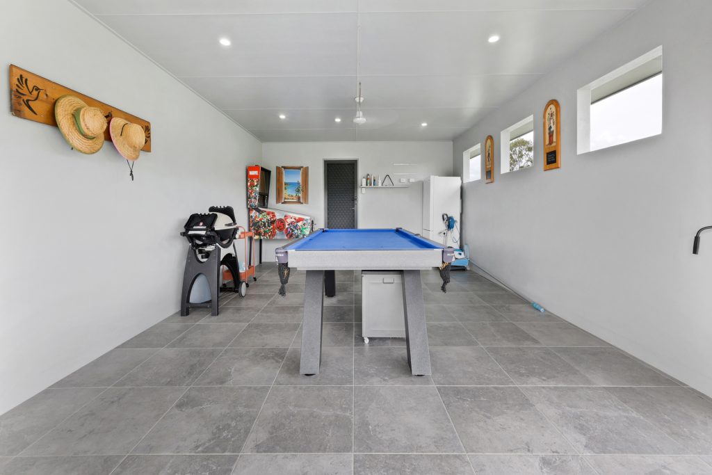 6 Panoramic Drive, Sarina, QLD 4737 AUS