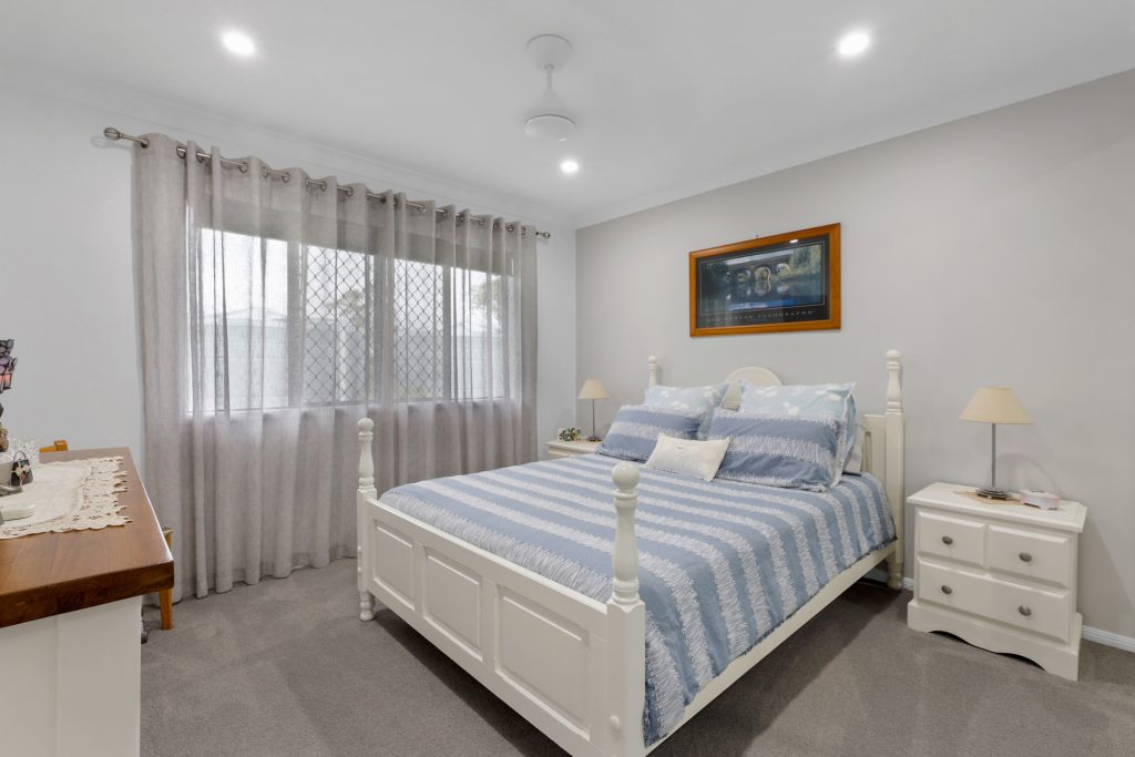 6 Panoramic Drive, Sarina, QLD 4737 AUS