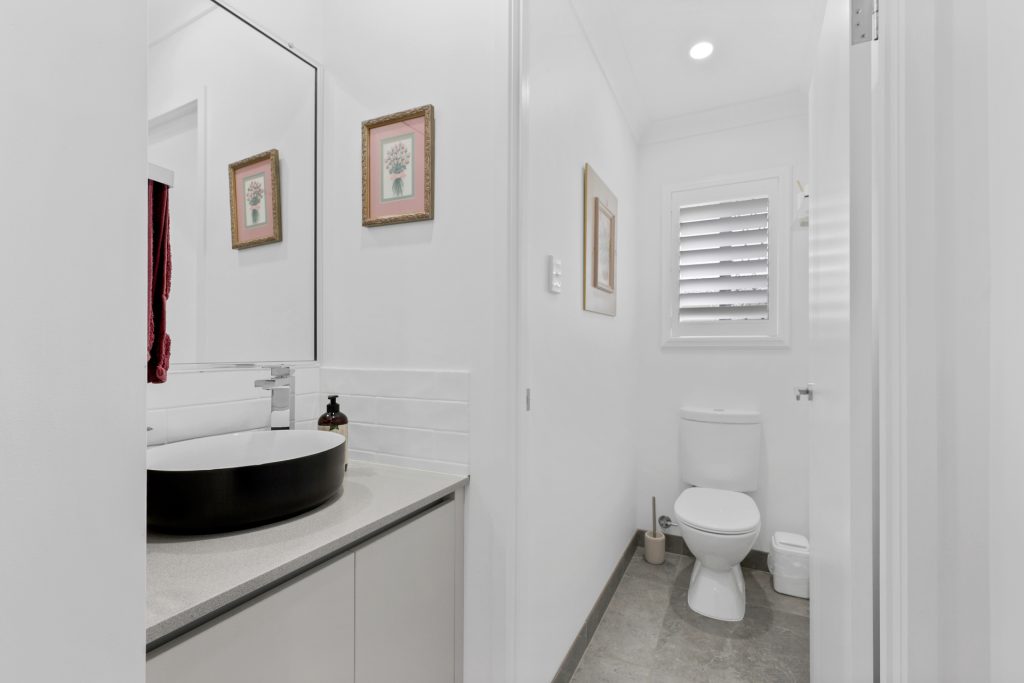 6 Panoramic Drive, Sarina, QLD 4737 AUS