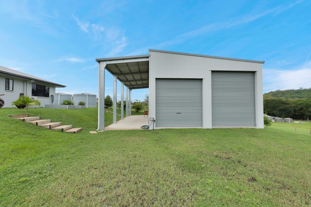 6 Panoramic Drive, Sarina, QLD 4737 AUS