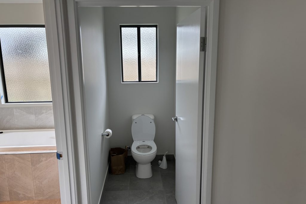 4 Barkeri Court, Rural View, QLD 4740 AUS