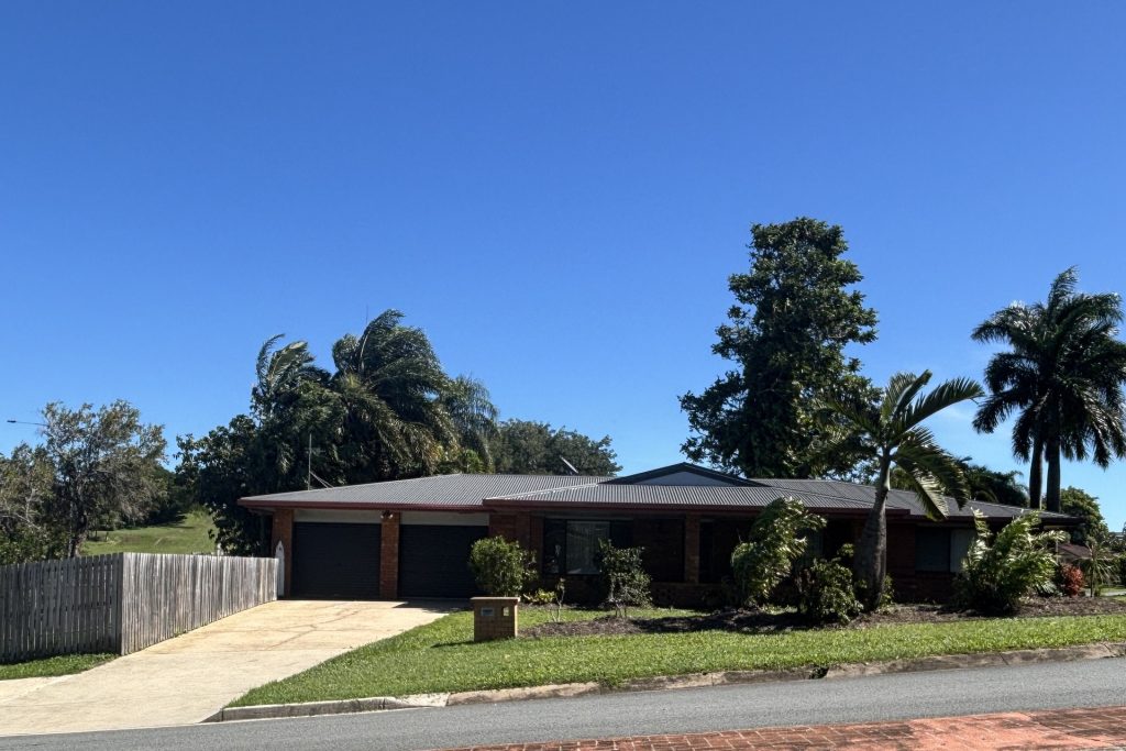 11 Charles Hodge Avenue, Mount Pleasant, QLD 4740 AUS