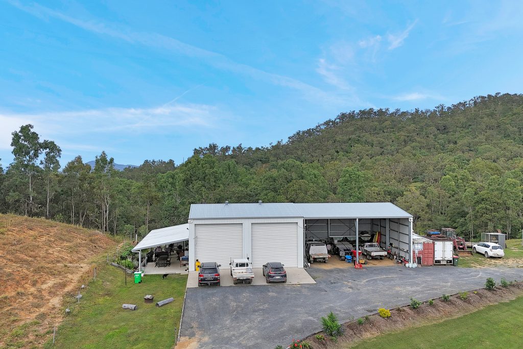 8 Pinevale Road, Pinevale, QLD 4754 AUS