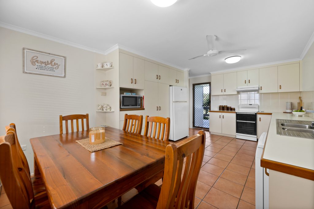 730 Mackay-Eungella Road, Pleystowe, QLD 4741 AUS