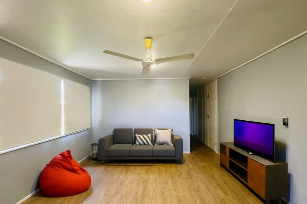 6 MacDonald Street, Dysart, QLD 4745 AUS