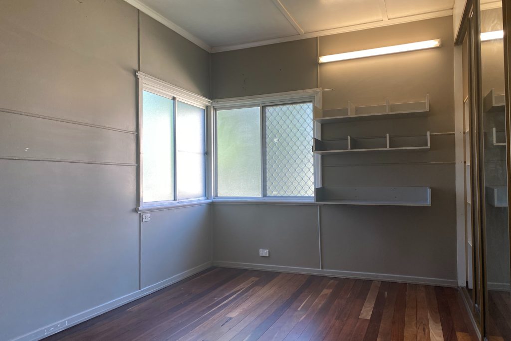 28 Dutton Street, Walkerston, QLD 4751 AUS