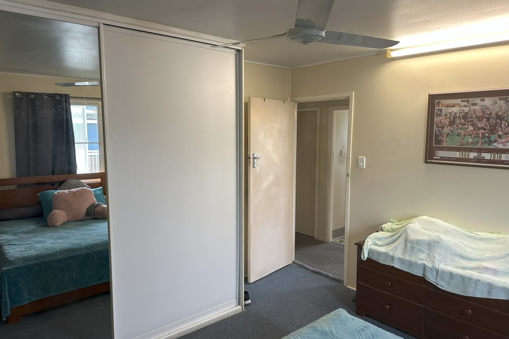 5 Lamb Street, South Mackay, QLD 4740 AUS