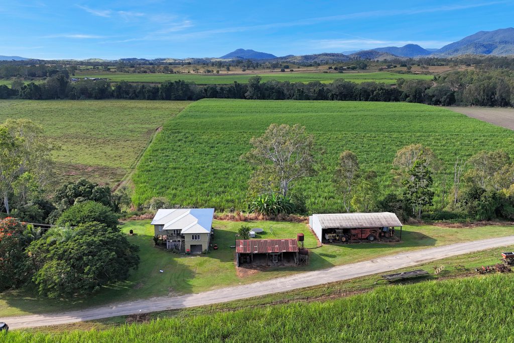 151 R Watts Road, Benholme, QLD 4754 AUS