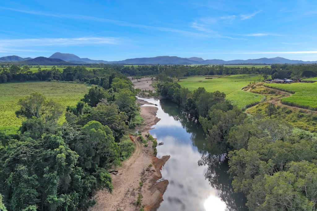 151 R Watts Road, Benholme, QLD 4754 AUS