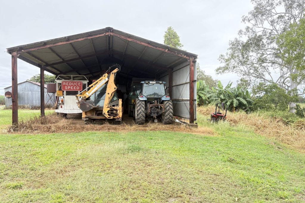 151 R Watts Road, Benholme, QLD 4754 AUS