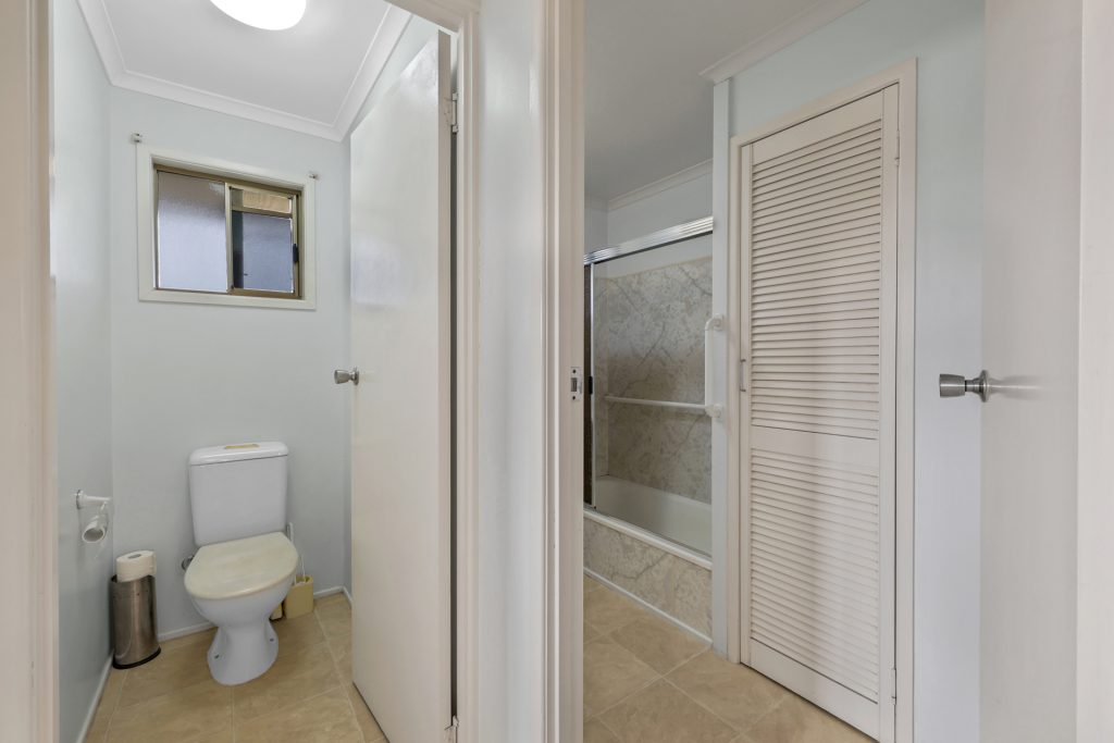 44 Lagoon Street, West Mackay, QLD 4740 AUS