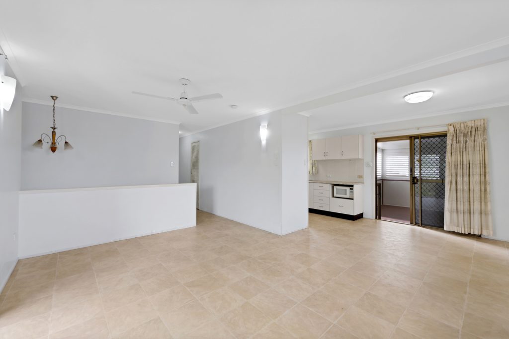 44 Lagoon Street, West Mackay, QLD 4740 AUS