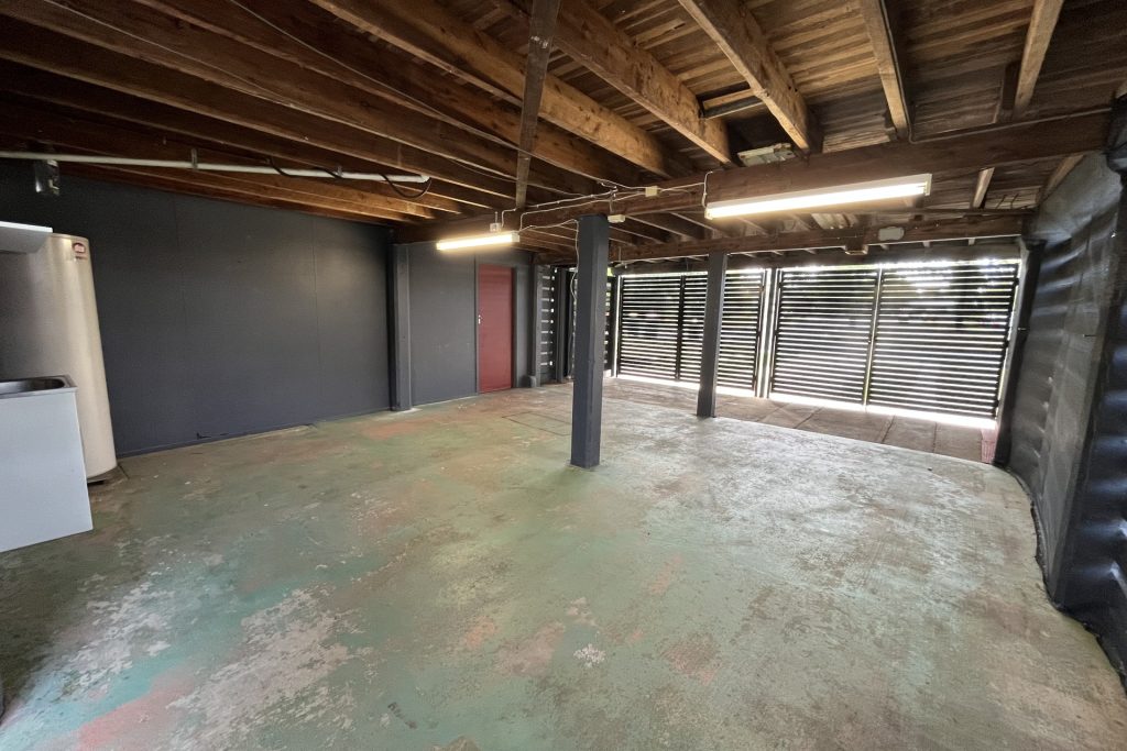 25 Murphy Street, Dysart, QLD 4745 AUS