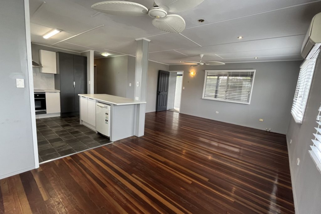 25 Murphy Street, Dysart, QLD 4745 AUS