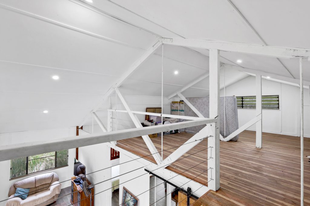 Seninis Road, Finch Hatton, QLD 4756 AUS