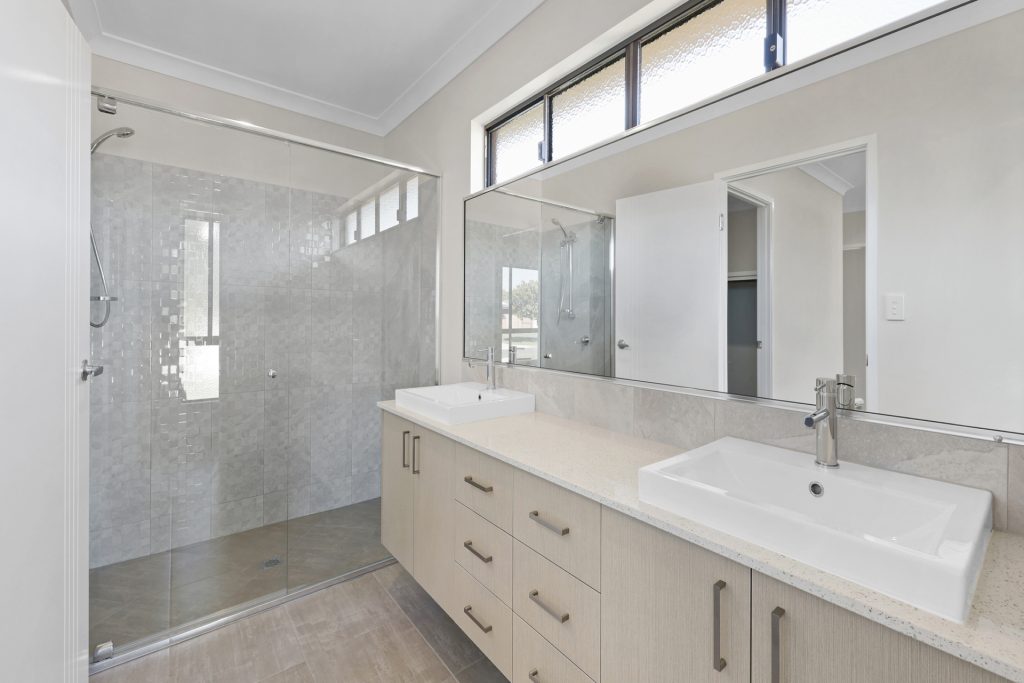 9,10,12 Barkeri Court, Rural View, QLD 4740 AUS