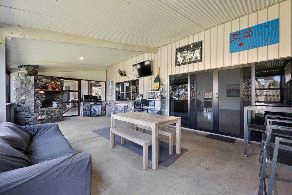 768 Sarina Beach Road, Sarina Beach, QLD 4737 AUS