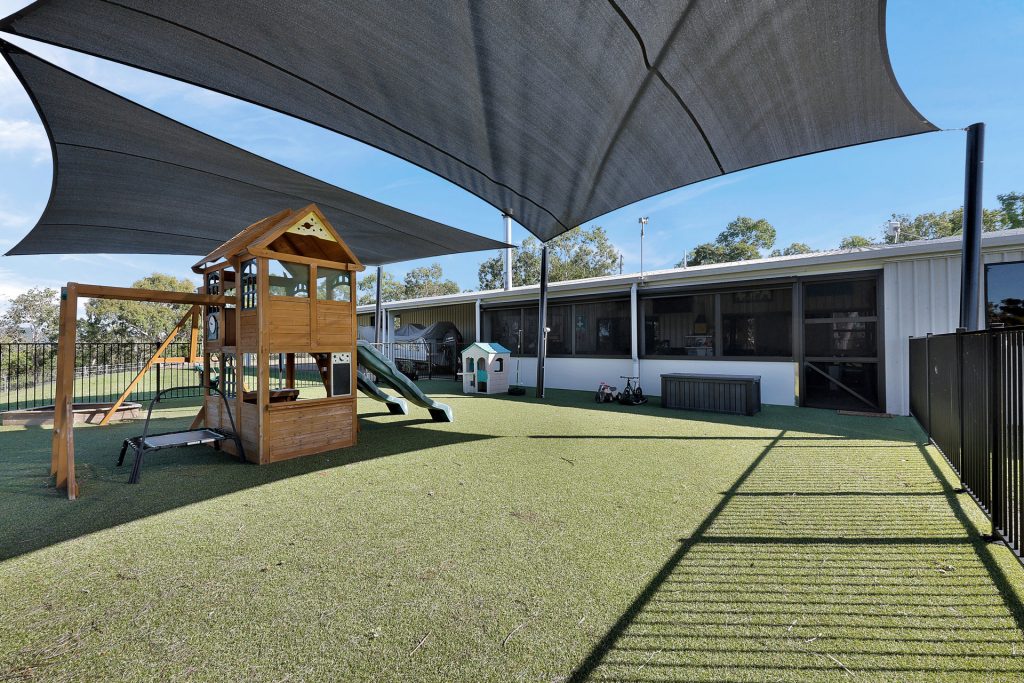 768 Sarina Beach Road, Sarina Beach, QLD 4737 AUS