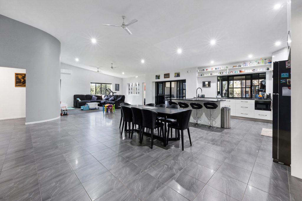 768 Sarina Beach Road, Sarina Beach, QLD 4737 AUS