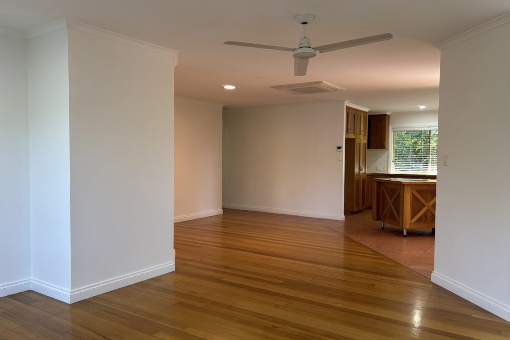 5 Woodlands Drive, Eimeo, QLD 4740 AUS