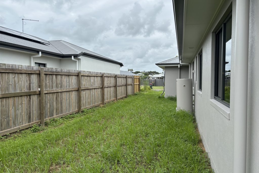 10 Barkeri Court, Rural View, QLD 4740 AUS