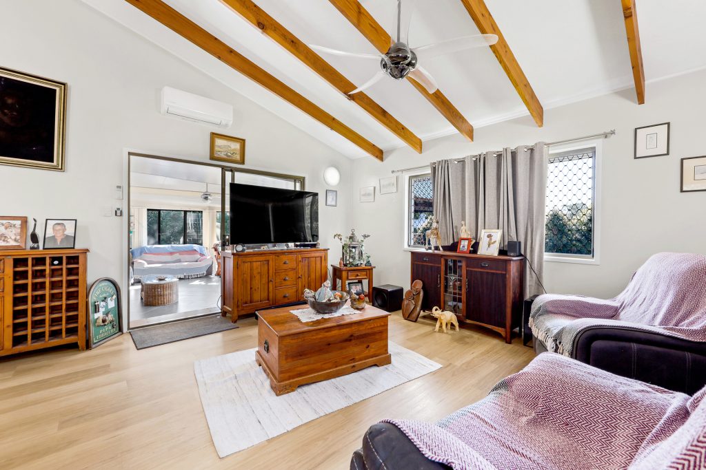 4 Greta Court, Beaconsfield, QLD 4740 AUS