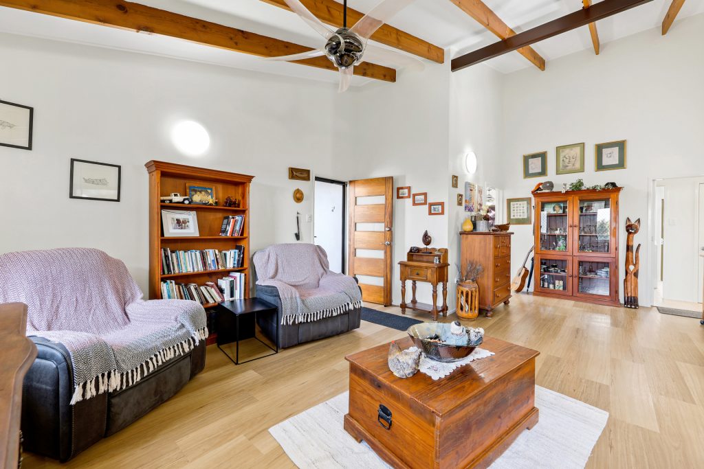 4 Greta Court, Beaconsfield, QLD 4740 AUS