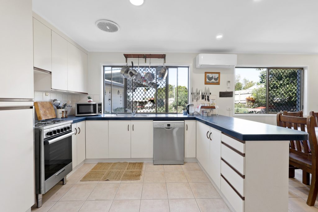 4 Greta Court, Beaconsfield, QLD 4740 AUS